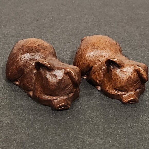 Vintage Mama Pig & Piglets Red Mill Mfg. Carved Handcrafted Brown Pecan Shell - Picture 3 of 9